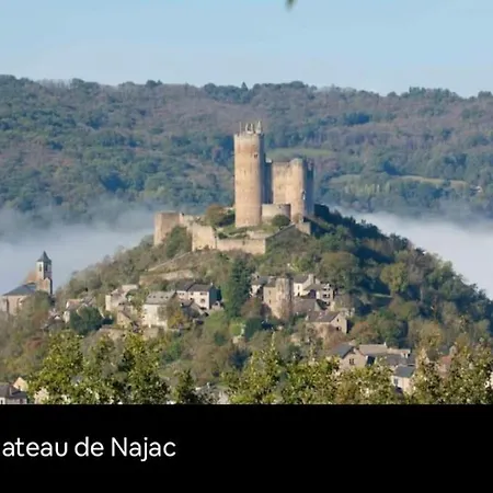 Holiday home Quaint In Tranquil Setting